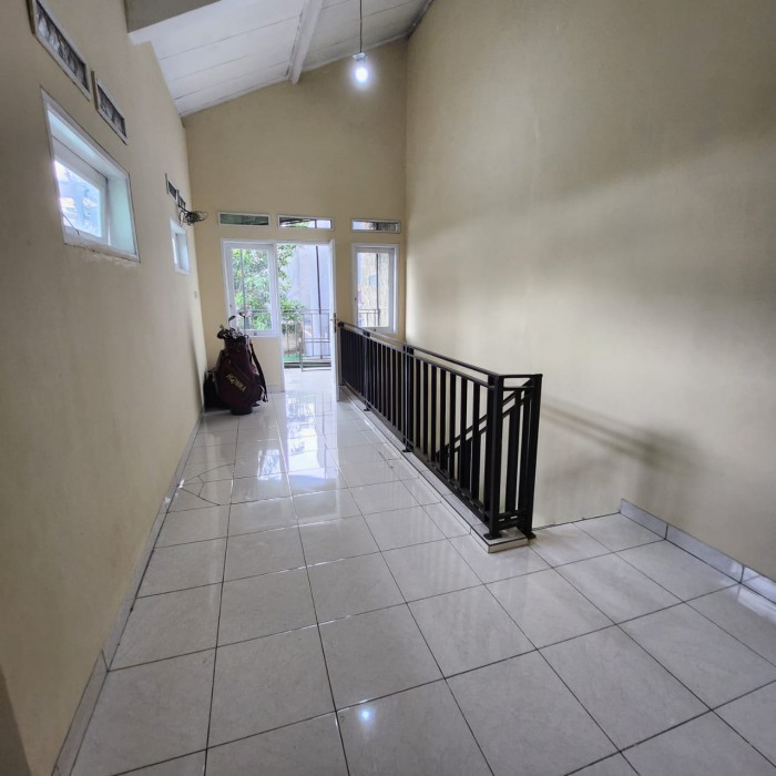 Rumah Jual di Puspa Jababeka